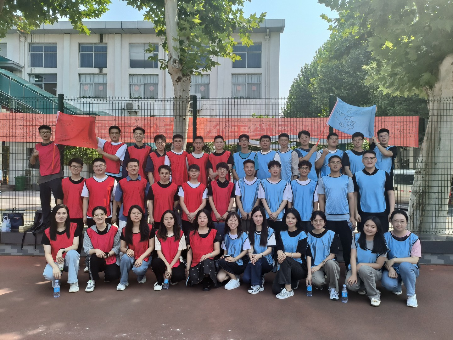 互聯(lián)網(wǎng)系-新員工入職培訓(xùn)照片01.jpg